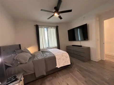 1703 N Tamiami Trail Sarasota FL 34234
