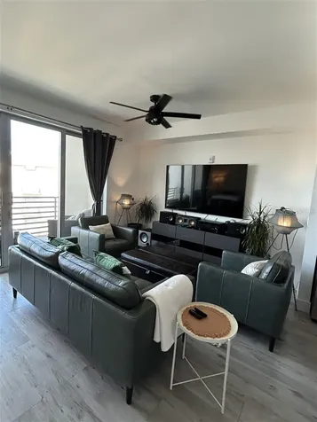 1703 N Tamiami Trail Sarasota FL 34234