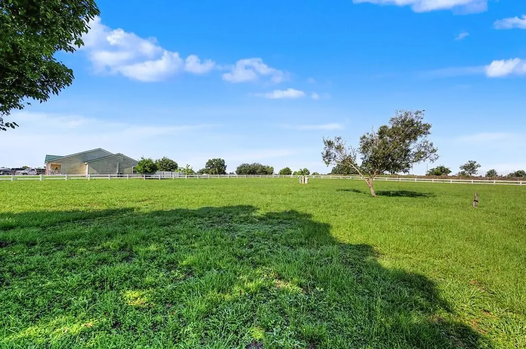 39628 Otis Allen Road Zephyrhills FL 33540