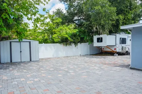 601 Lime Tree Road Tampa FL 33619