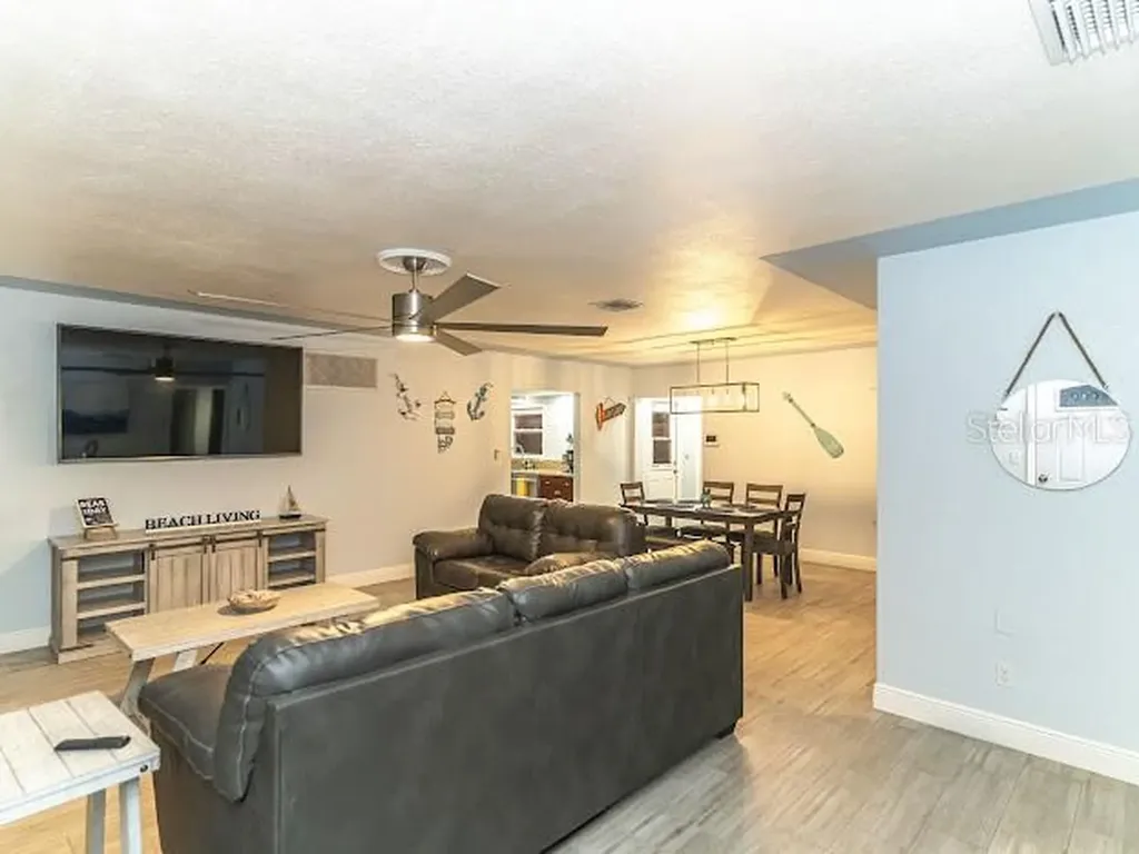 5151 Duhme Road St Petersburg FL 33708