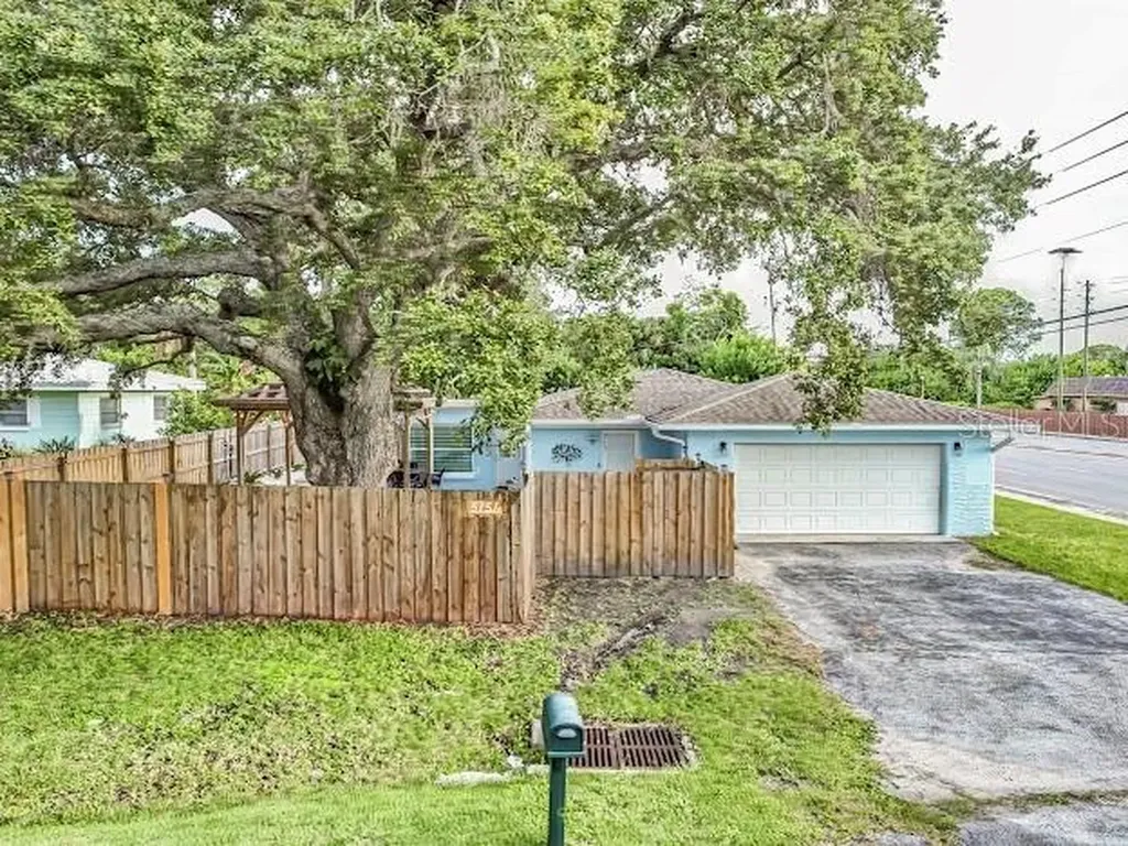 5151 Duhme Road St Petersburg FL 33708