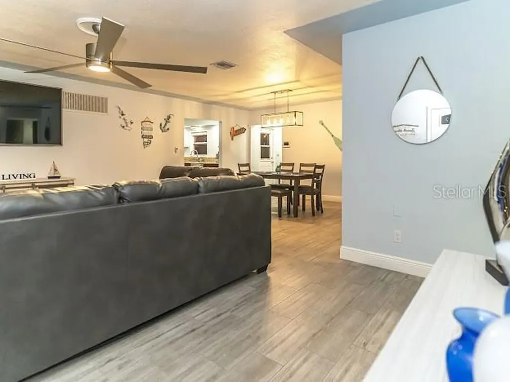5151 Duhme Road St Petersburg FL 33708