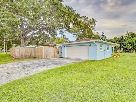 5151 Duhme Road St Petersburg FL 33708
