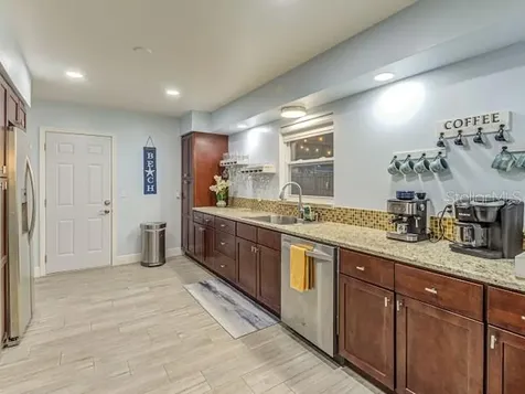 5151 Duhme Road St Petersburg FL 33708