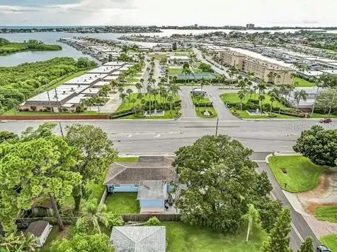 5151 Duhme Road St Petersburg FL 33708