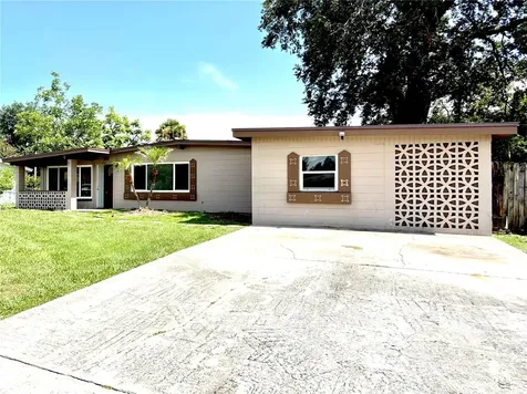 2510 W Doris Street Kissimmee FL 34741