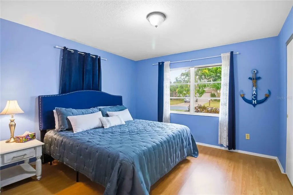 5203 18th Avenue W Bradenton FL 34209