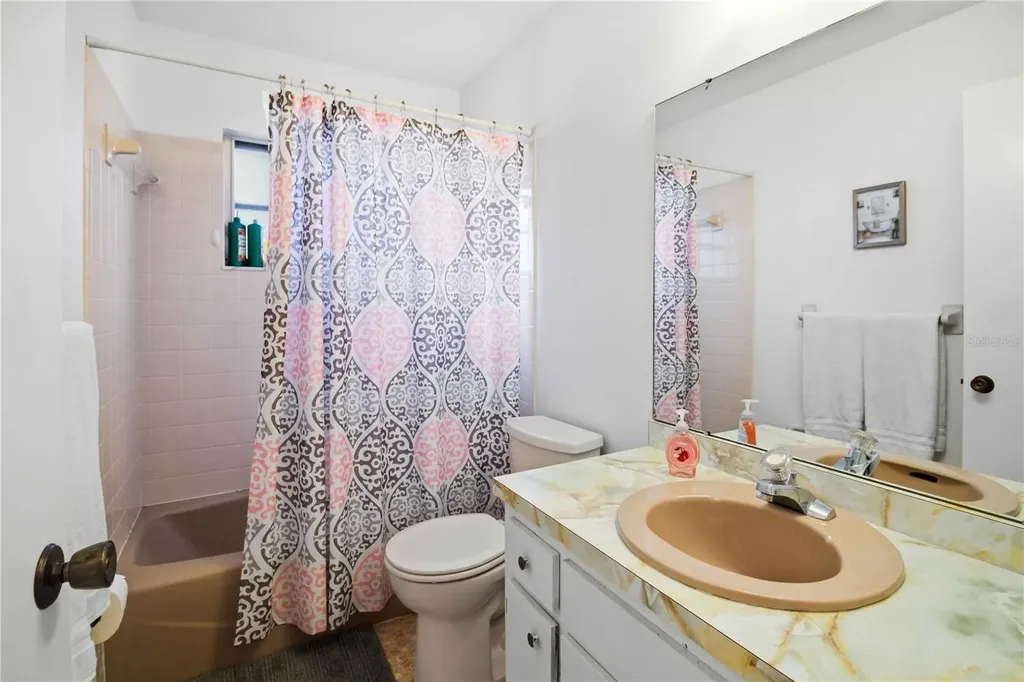 5203 18th Avenue W Bradenton FL 34209