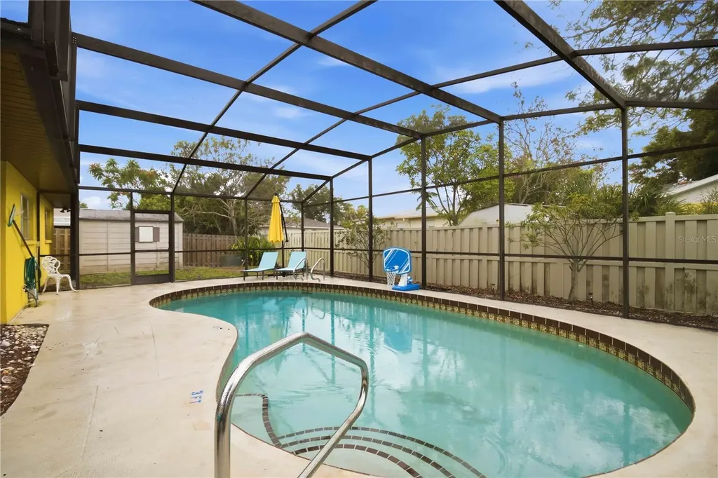 5203 18th Avenue W Bradenton FL 34209