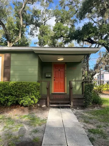 402 W Paris Street Tampa FL 33604