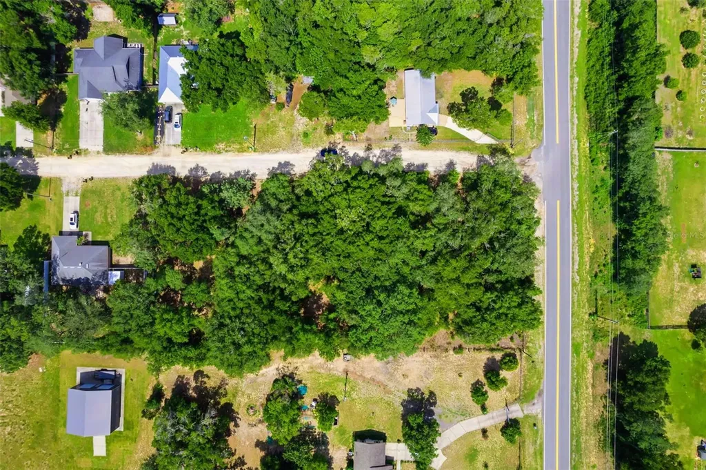 Kalamazoo Drive Eustis FL 32726