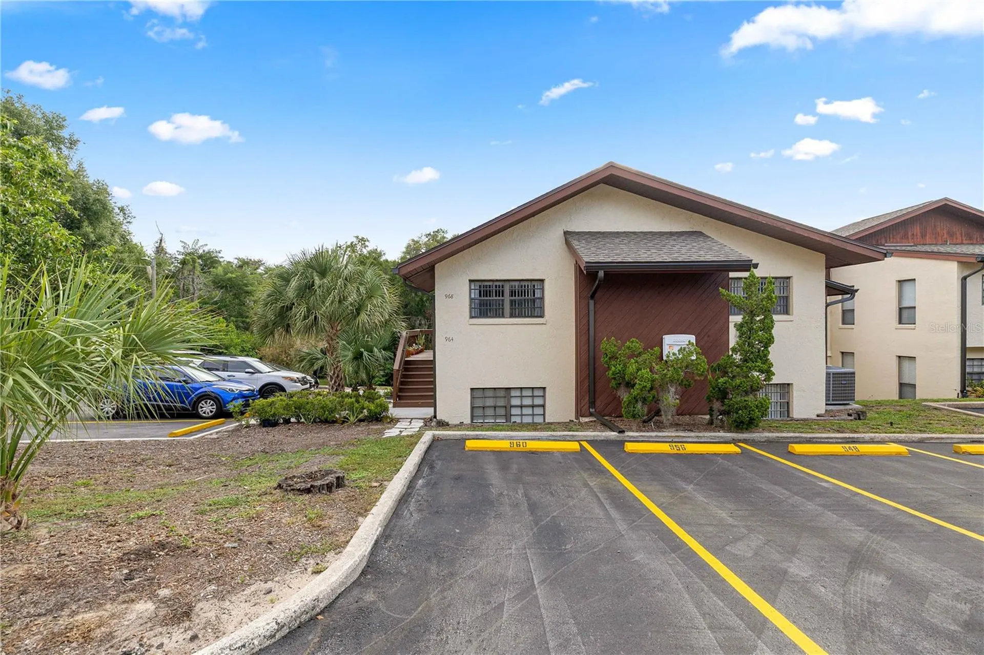 964 5th Street Clermont FL 34711