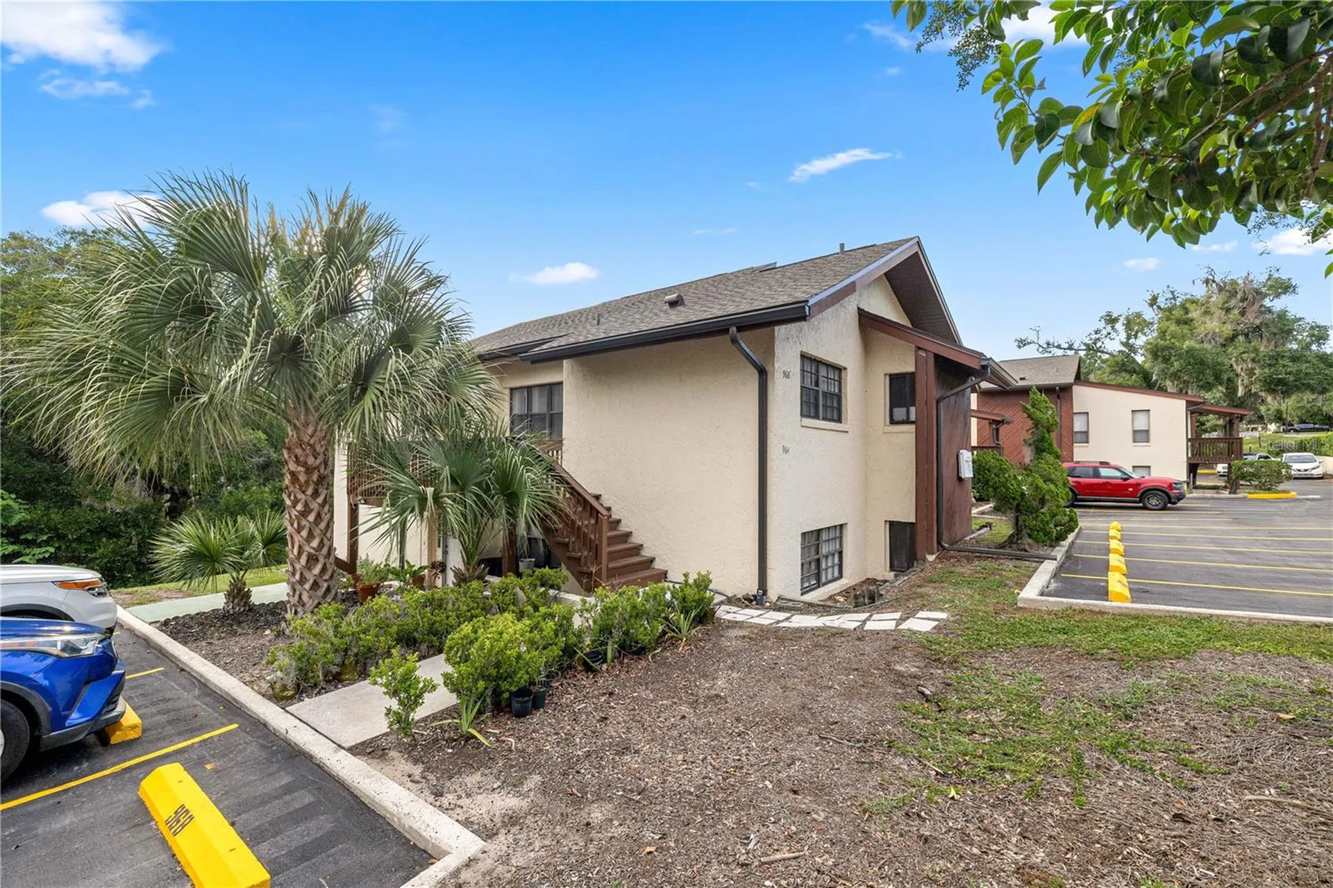 964 5th Street Clermont FL 34711