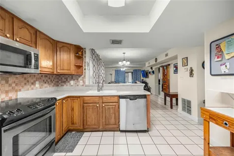 964 5th Street Clermont FL 34711