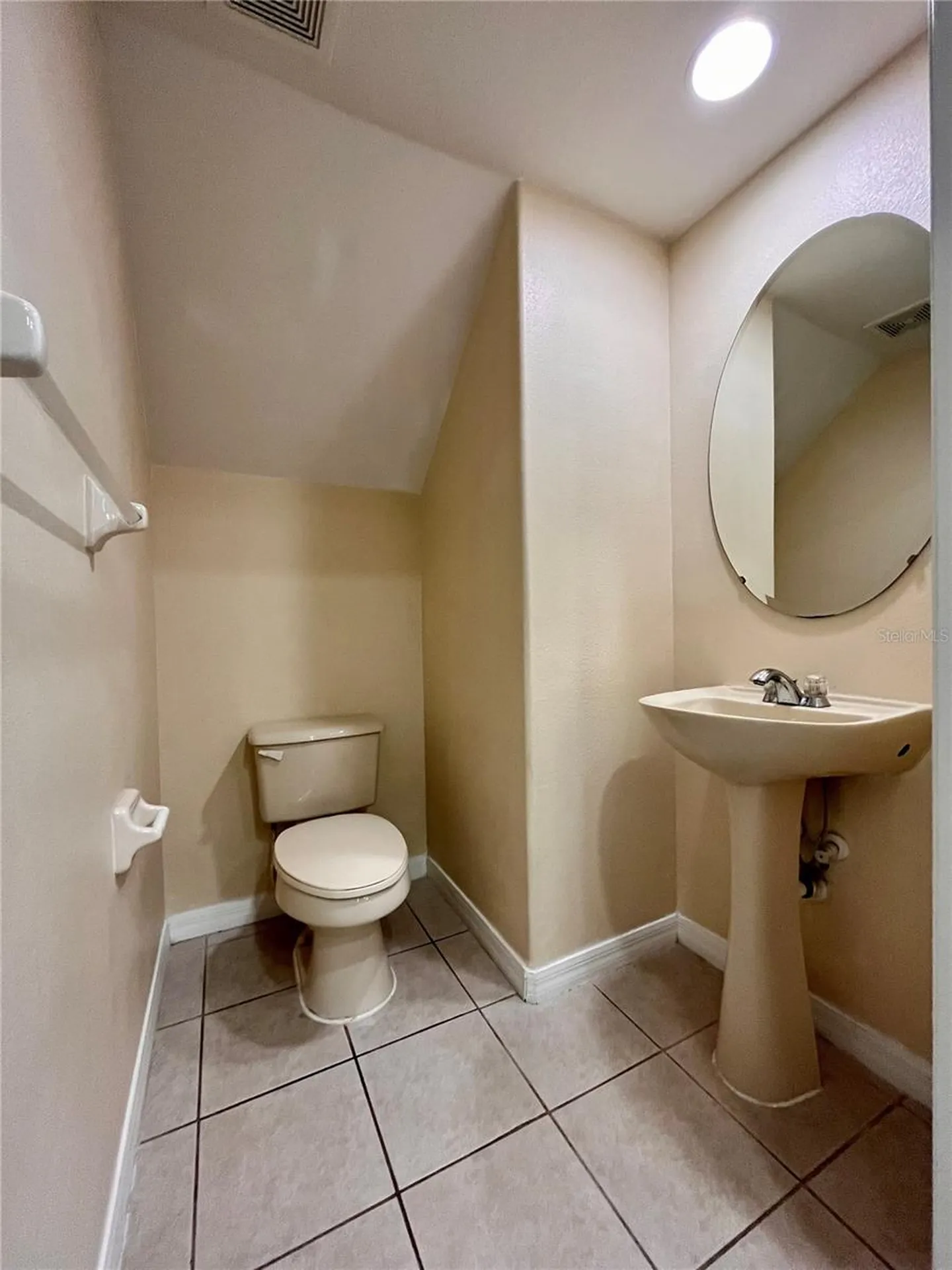 2074 Island Walk Drive Orlando FL 32824