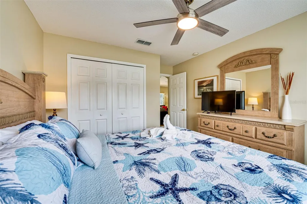 630 Thousand Oaks Boulevard Davenport FL 33896