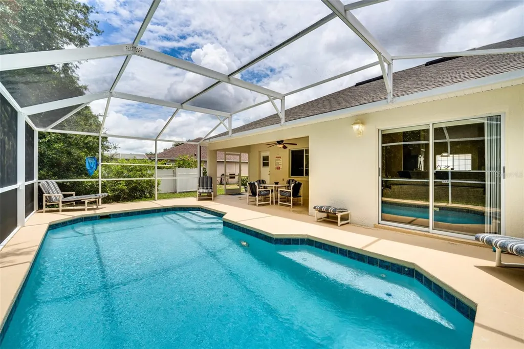 630 Thousand Oaks Boulevard Davenport FL 33896