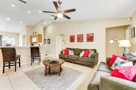 630 Thousand Oaks Boulevard Davenport FL 33896