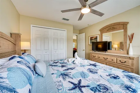 630 Thousand Oaks Boulevard Davenport FL 33896