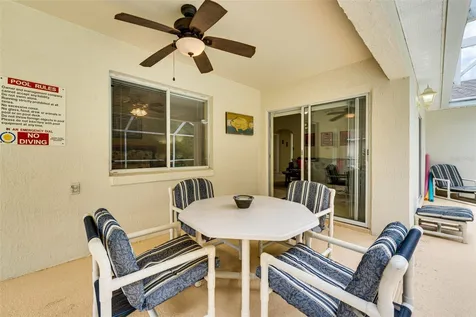 630 Thousand Oaks Boulevard Davenport FL 33896
