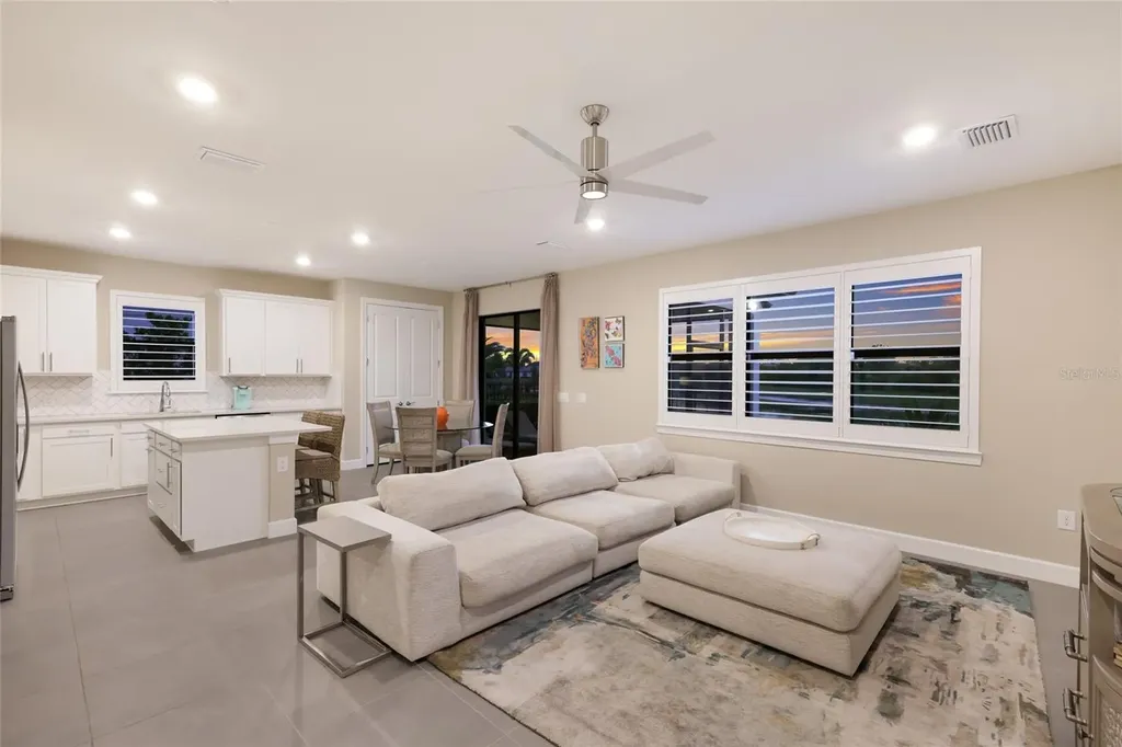 6072 Baywood Court Lakewood Ranch FL 34211