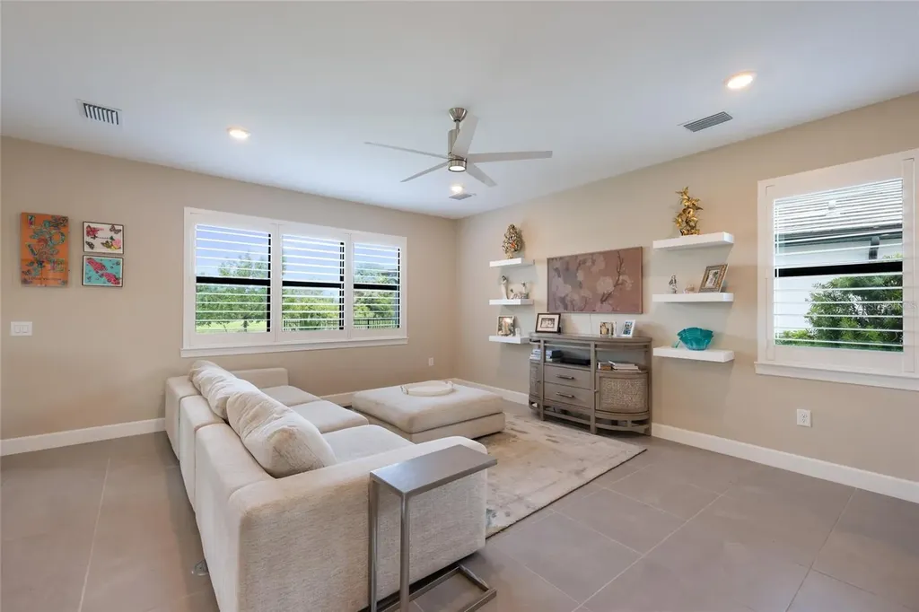 6072 Baywood Court Lakewood Ranch FL 34211