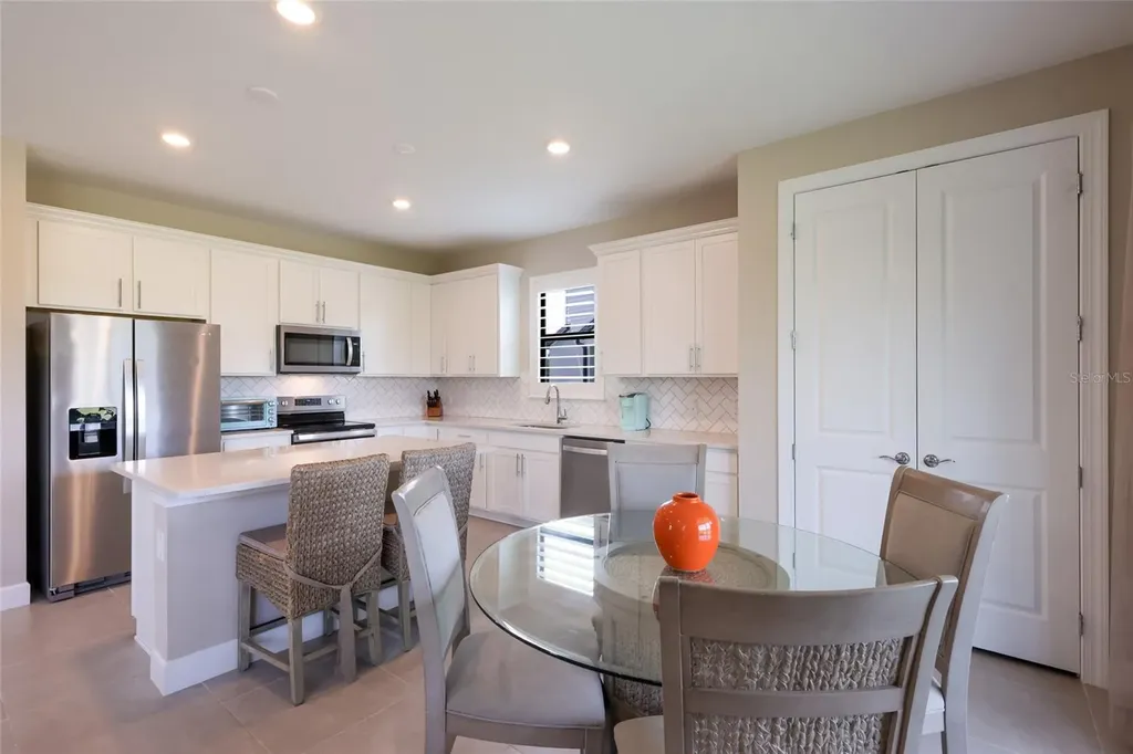 6072 Baywood Court Lakewood Ranch FL 34211