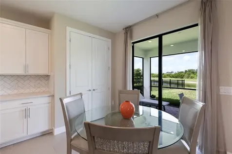 6072 Baywood Court Lakewood Ranch FL 34211