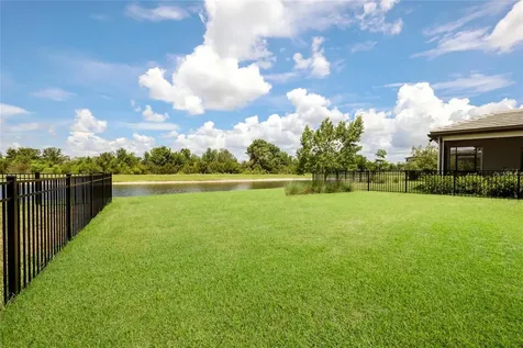 6072 Baywood Court Lakewood Ranch FL 34211