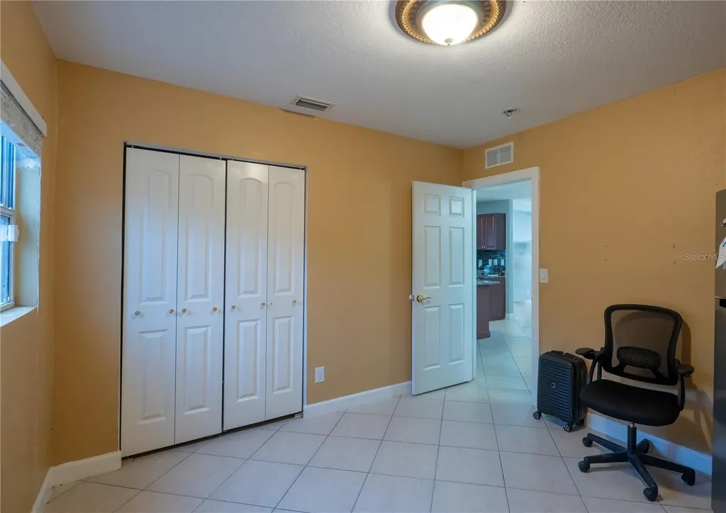 3601 E Mohawk Avenue Tampa FL 33610