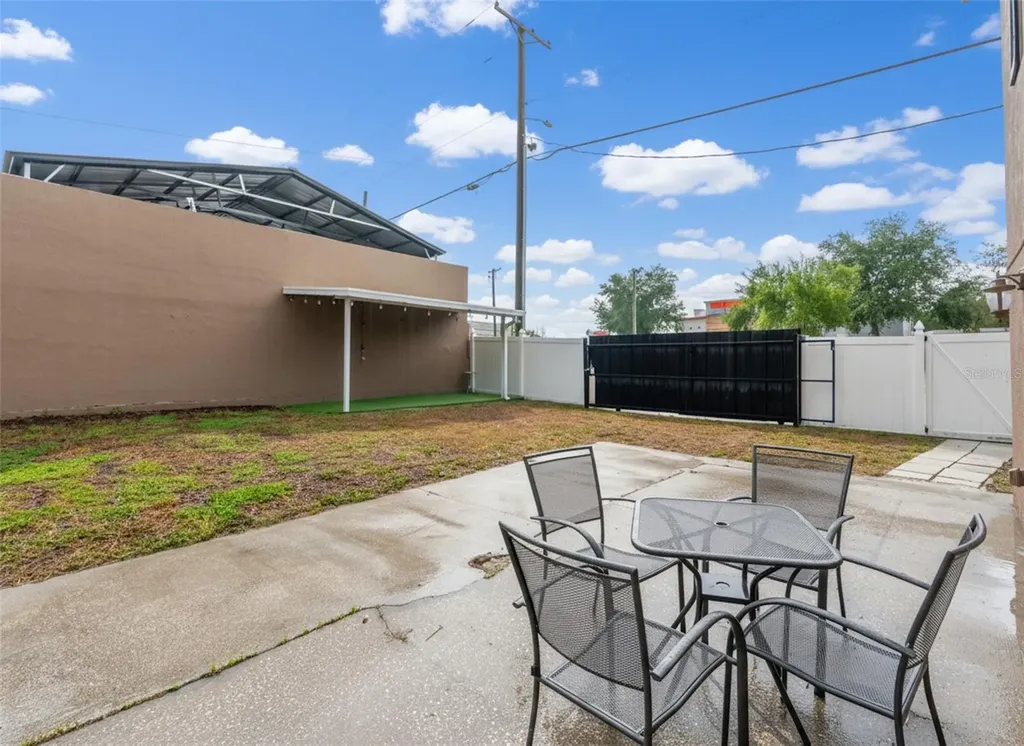 3601 E Mohawk Avenue Tampa FL 33610