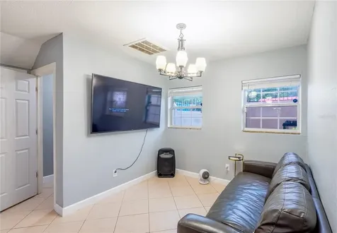 3601 E Mohawk Avenue Tampa FL 33610