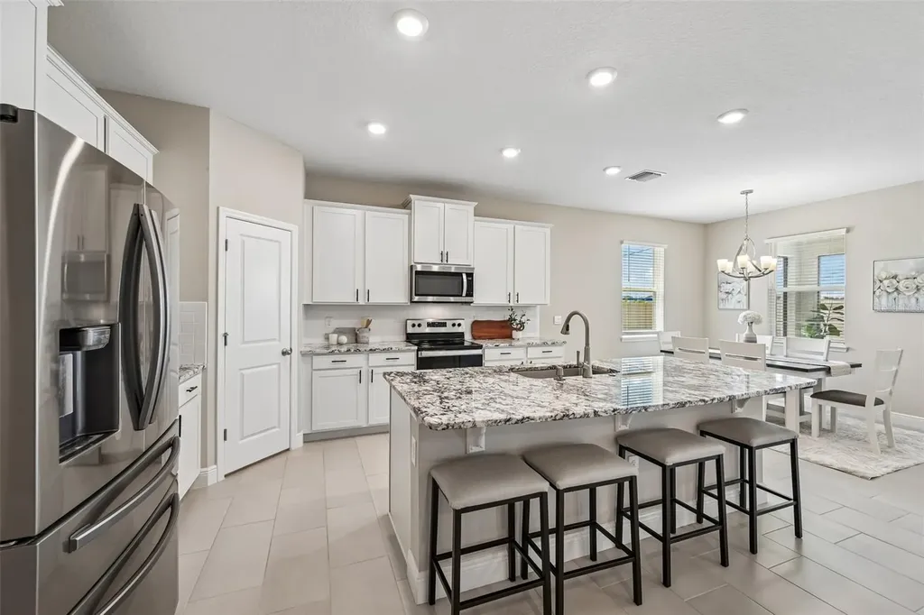 178 Mangrove Manor Drive Apollo Beach FL 33572
