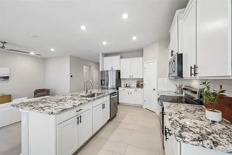 178 Mangrove Manor Drive Apollo Beach FL 33572