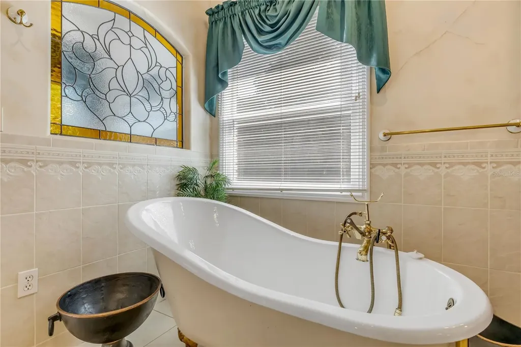 18 Lost Creek Lane Ormond Beach FL 32174