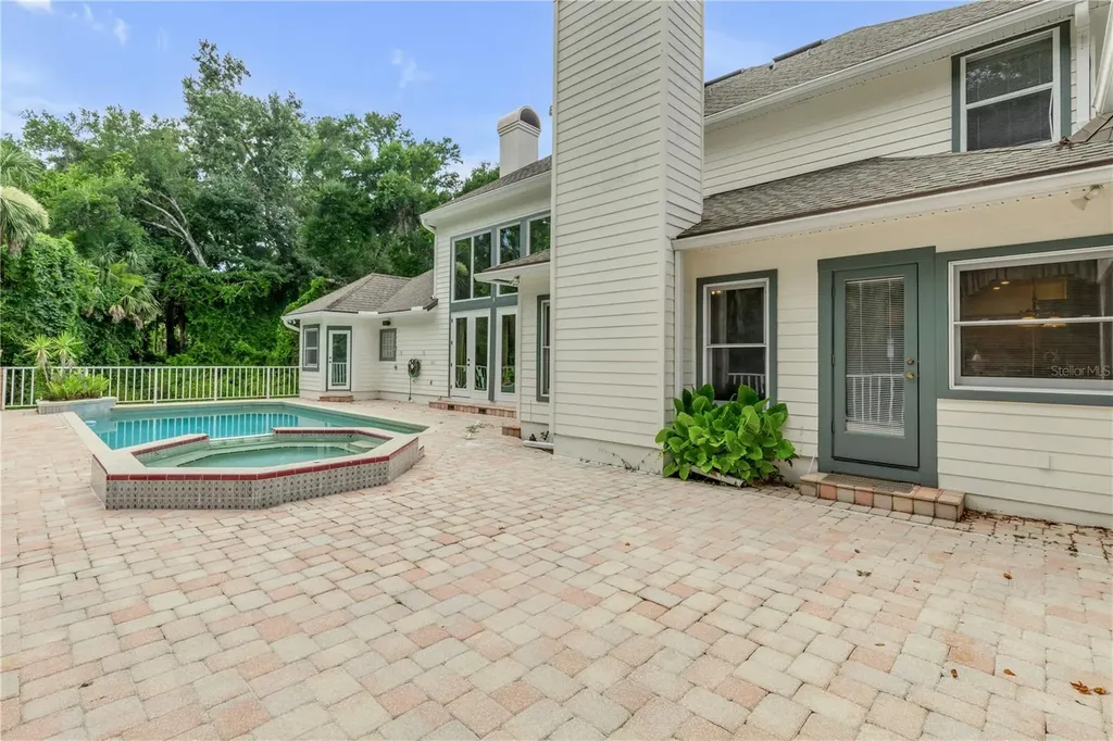 18 Lost Creek Lane Ormond Beach FL 32174