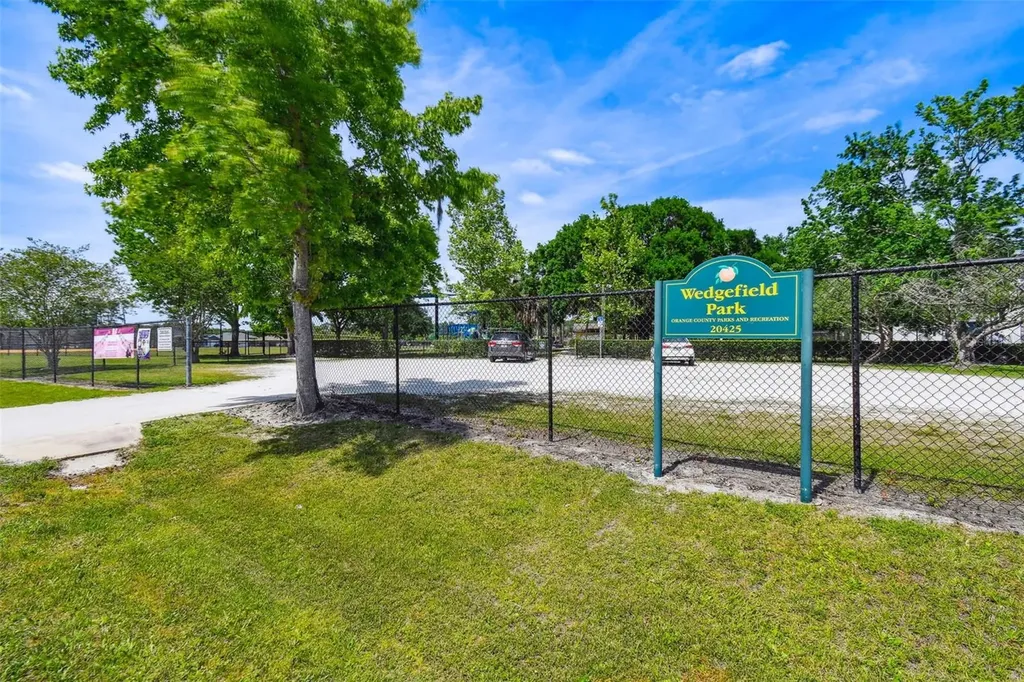19913 Moorgate Street Orlando FL 32833