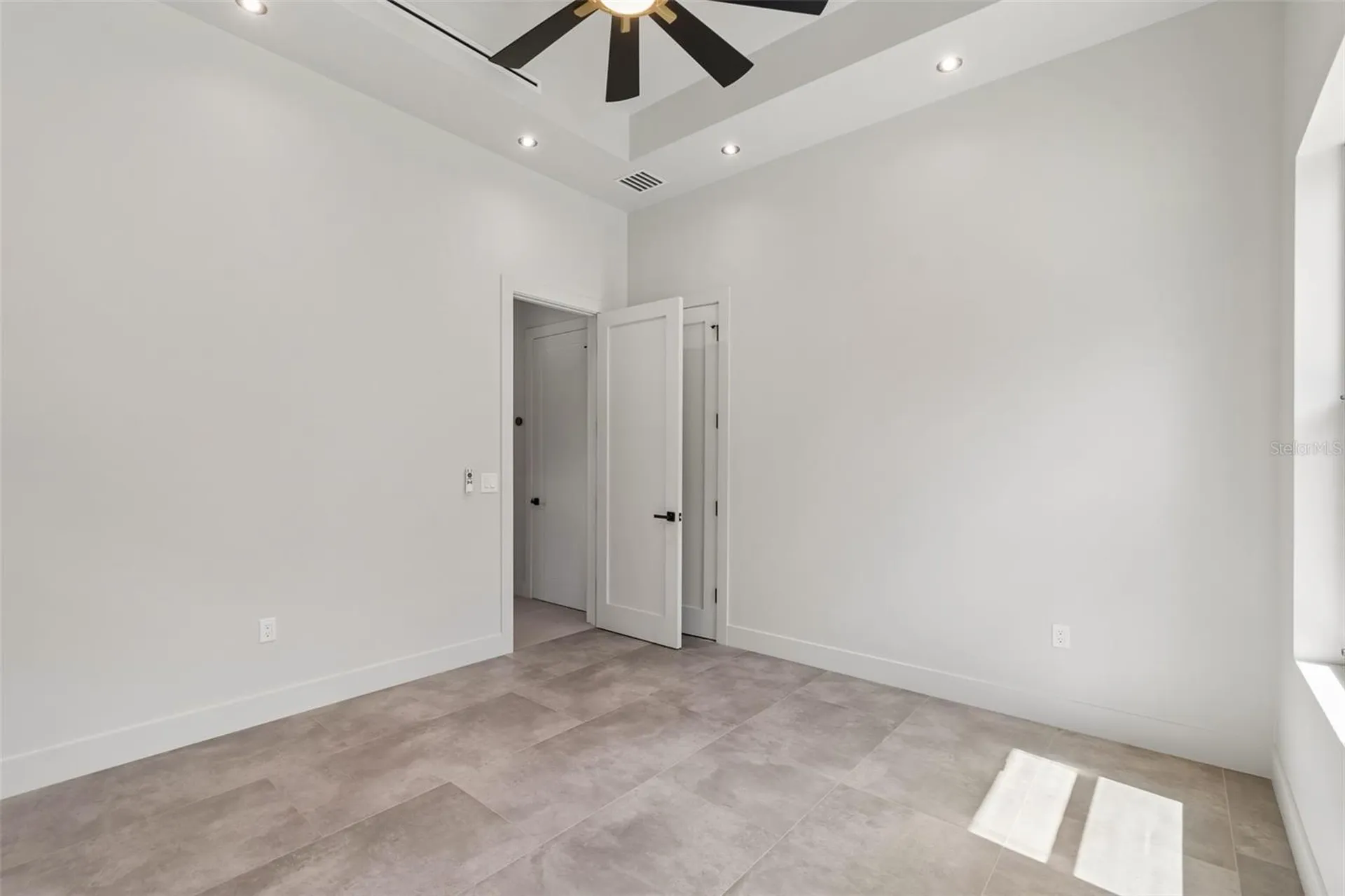 19913 Moorgate Street Orlando FL 32833