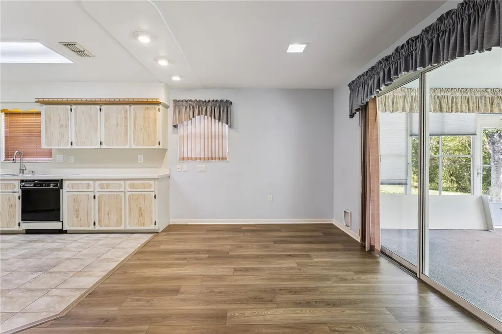 32 Gordon Court Leesburg FL 34788