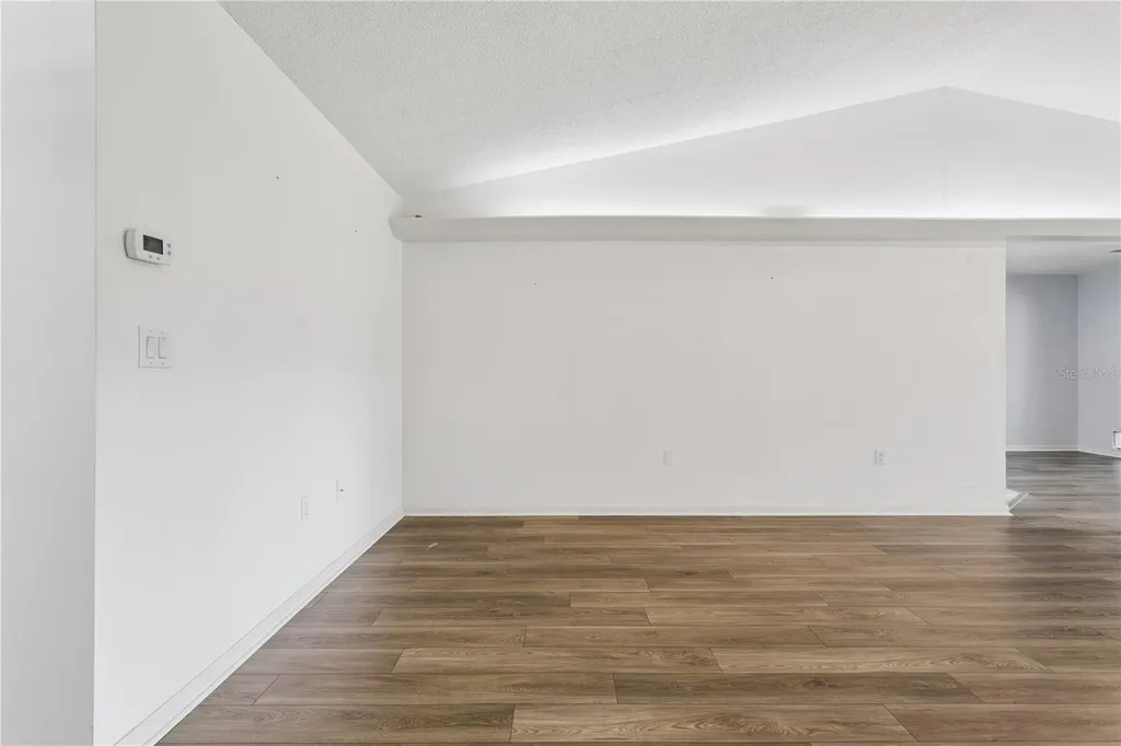 32 Gordon Court Leesburg FL 34788