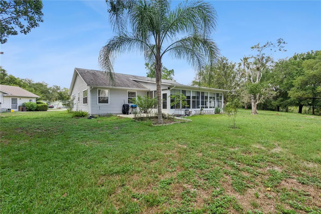 32 Gordon Court Leesburg FL 34788
