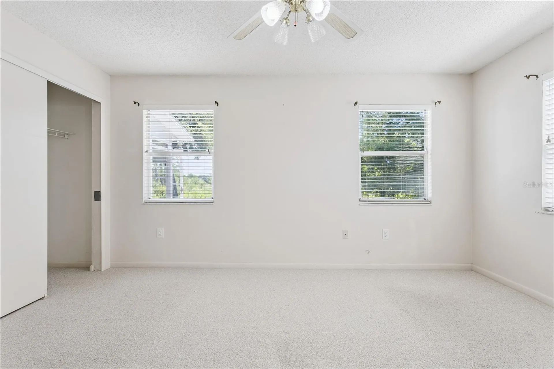 32 Gordon Court Leesburg FL 34788