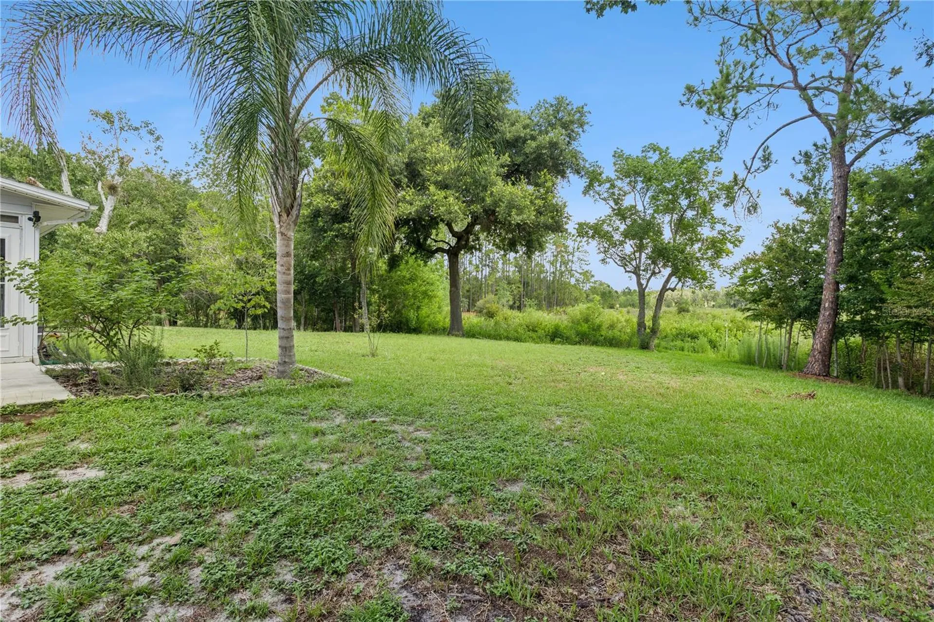 32 Gordon Court Leesburg FL 34788
