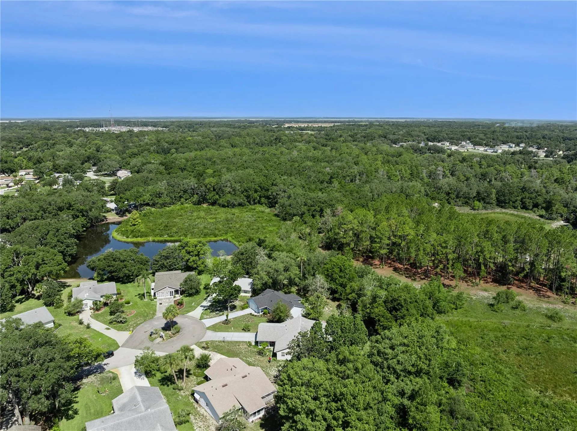 32 Gordon Court Leesburg FL 34788