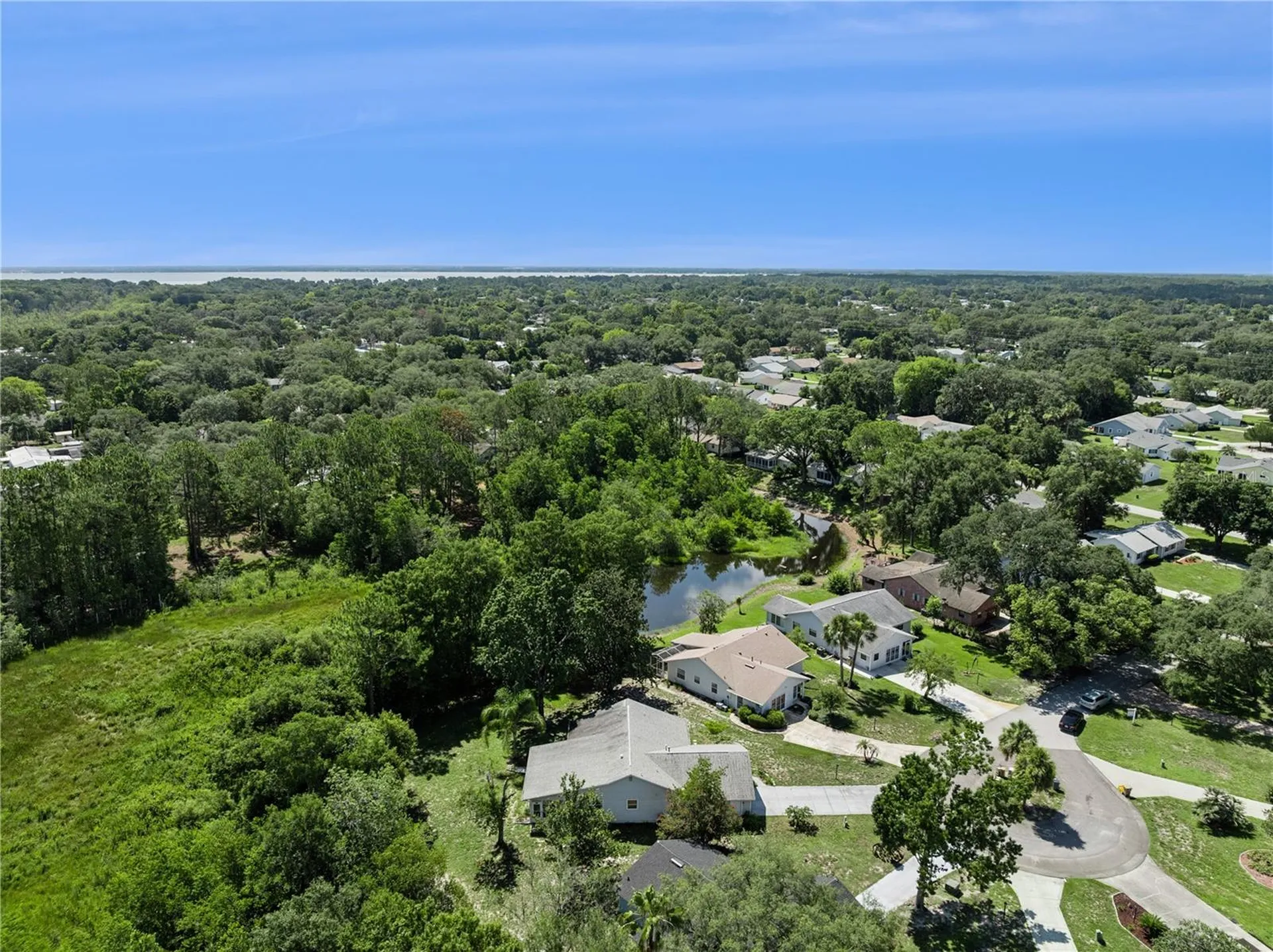 32 Gordon Court Leesburg FL 34788