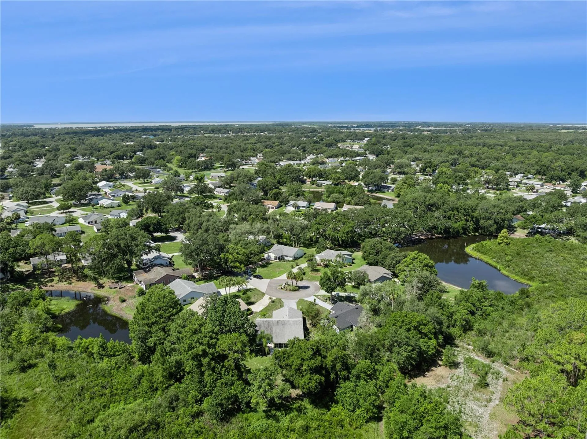 32 Gordon Court Leesburg FL 34788