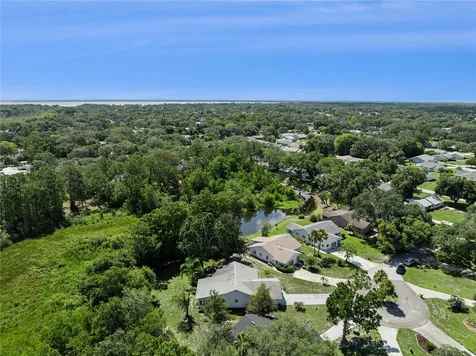 32 Gordon Court Leesburg FL 34788