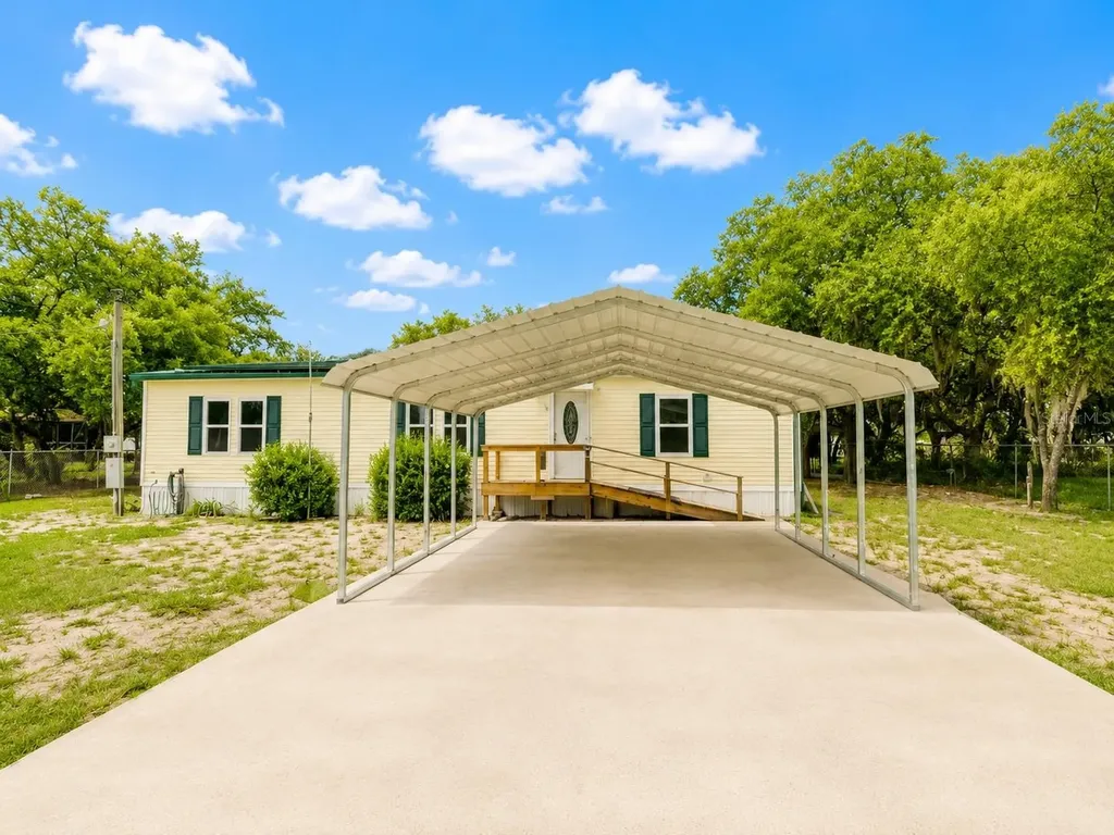 2400 Appaloosa Road Lake Wales FL 33898