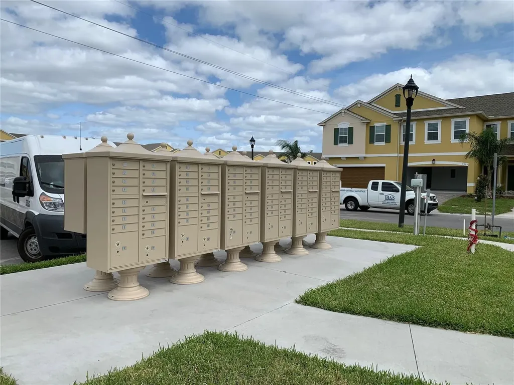 9963 Red Eagle Drive Orlando FL 32825